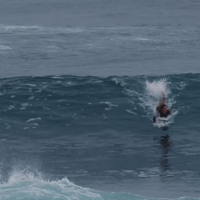 oscar.langburne 게시물 이미지: Single turn out Ulus

@ripcurl 
@ripcurl_indo...