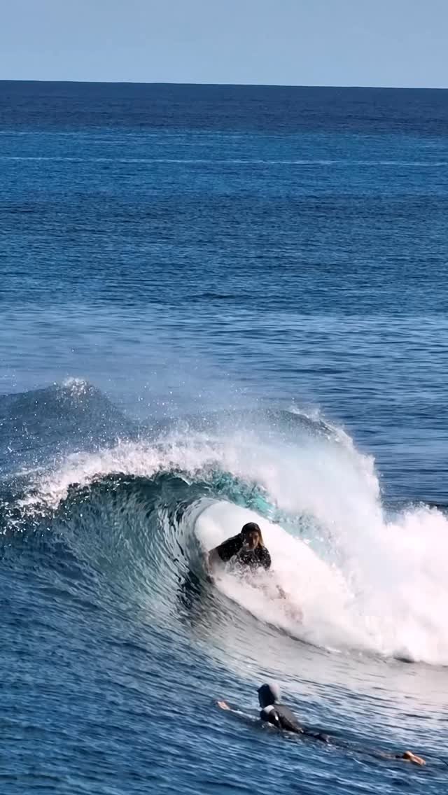 oscar.langburne 게시물 이미지: @oscar.langburne “Every wave we surfed it was...