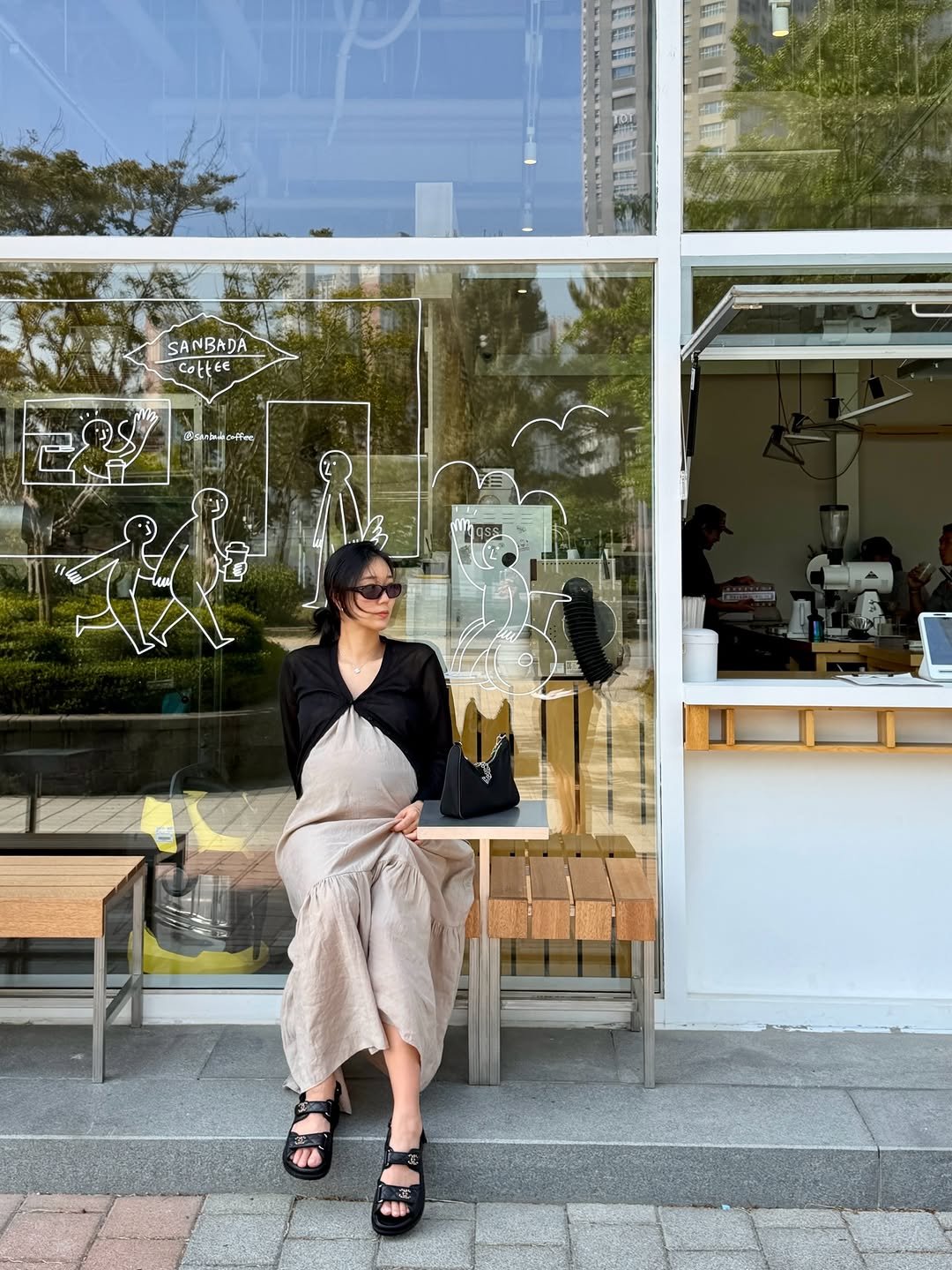 ou.life 게시물 이미지: 34주 임산부일상🤰🏻

주로하는말 아이구, 에고고
허리야...