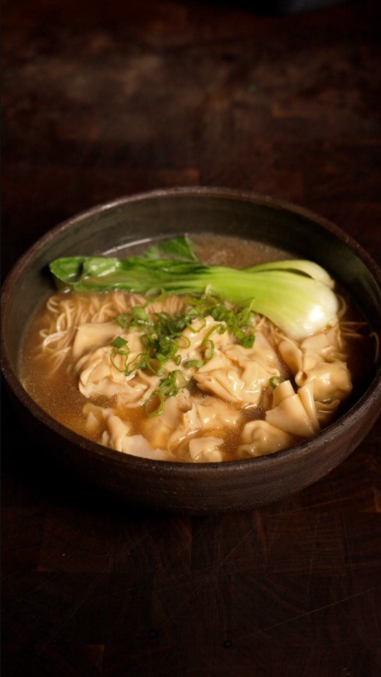 owen.han 게시물 이미지: Grandmas Wok Ep.2 - Wonton Noodle Soup 🍜...