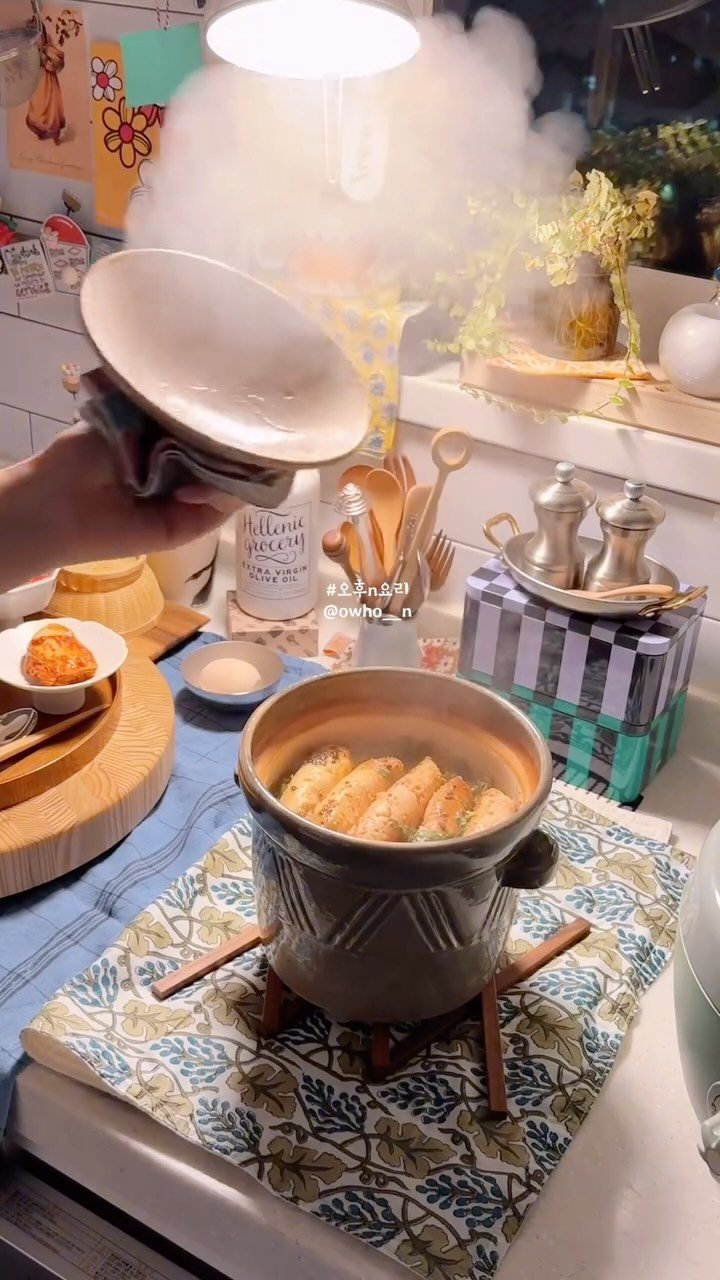 owho__n 게시물 이미지: 자기만족🤍

요리영상을 만들다보면
좋은일도 많이 많이 있지만
안좋은 일들도...