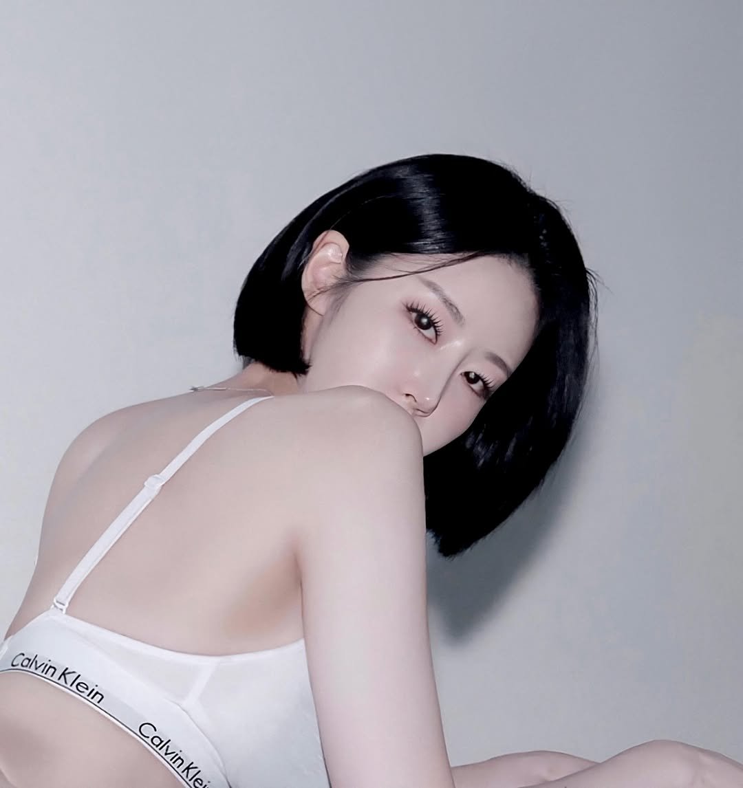 own_bora 게시물 이미지: @______lark 
나를 진심으로 공감하고 격려하며 믿어주는 존재는 나를 더욱...