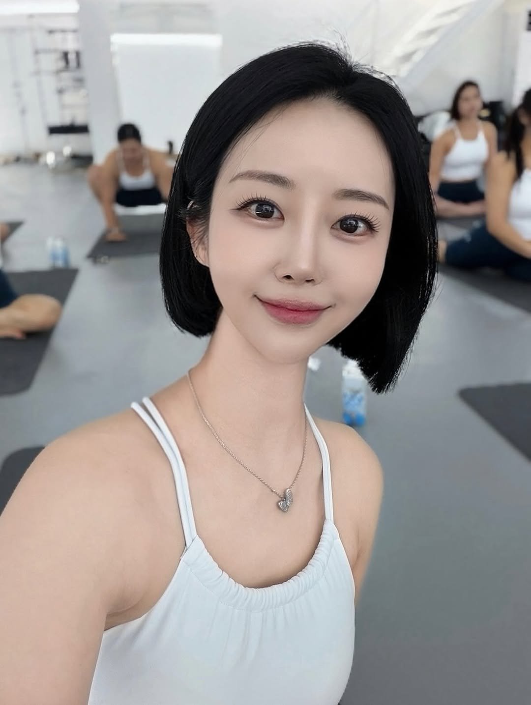 own_bora 게시물 이미지: 얼마전 뉴트럴 필라레칭 때에도
@reve_makeup1220 원장님께 받았어요....