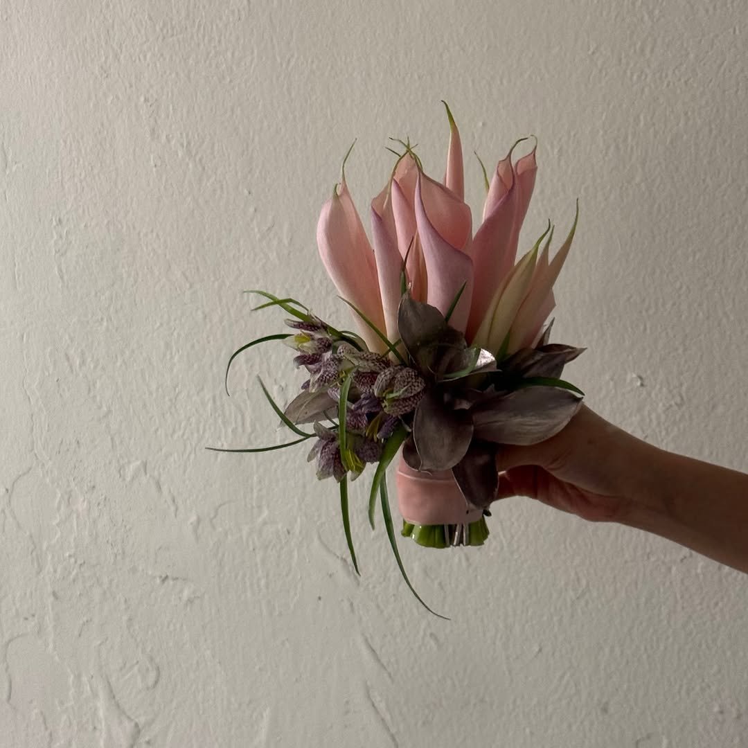 owolyeoleumflower 게시물 이미지: ⠀
💗 ⠀
⠀
@owolyeoleumflower 
#weddingbouquet...