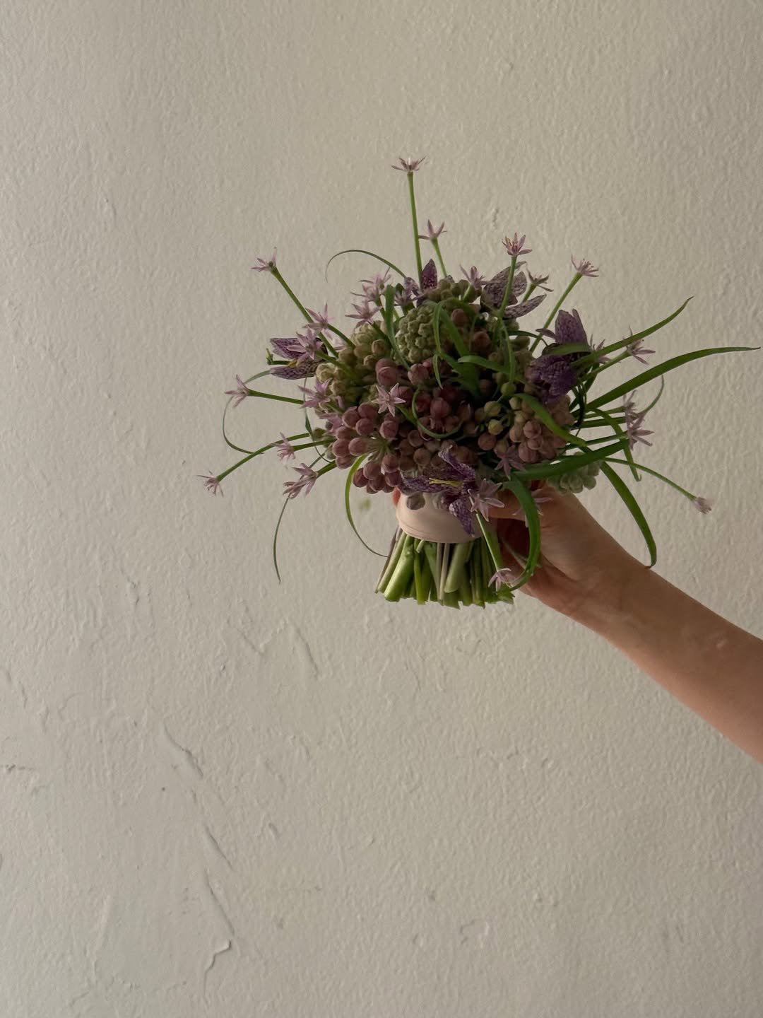 owolyeoleumflower 게시물 이미지: ⠀
⠀

⠀
⠀
⠀ ⠀
⠀
𝘋𝘦𝘭𝘪𝘷𝘦𝘳 𝘺𝘰𝘶𝘳 𝘭𝘰𝘷𝘦 𝘸𝘪𝘵𝘩 𝘵𝘩𝘪𝘴...