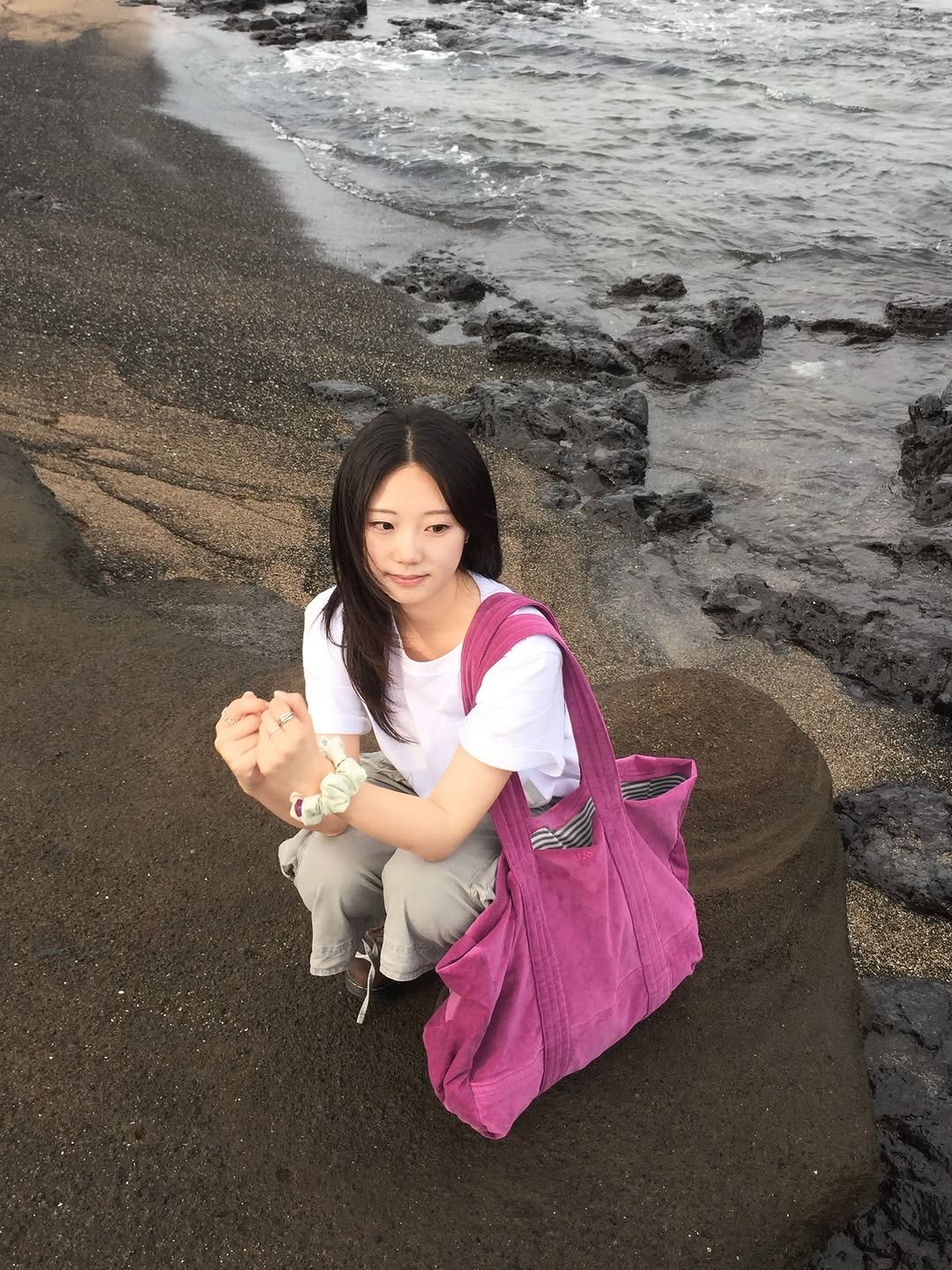 owoxuo 게시물 이미지: 산방산 보이는 사계해안은 꼭꼭 가보셔라~~⛰️🌊

#fyp #ootd #제주 #제주여행