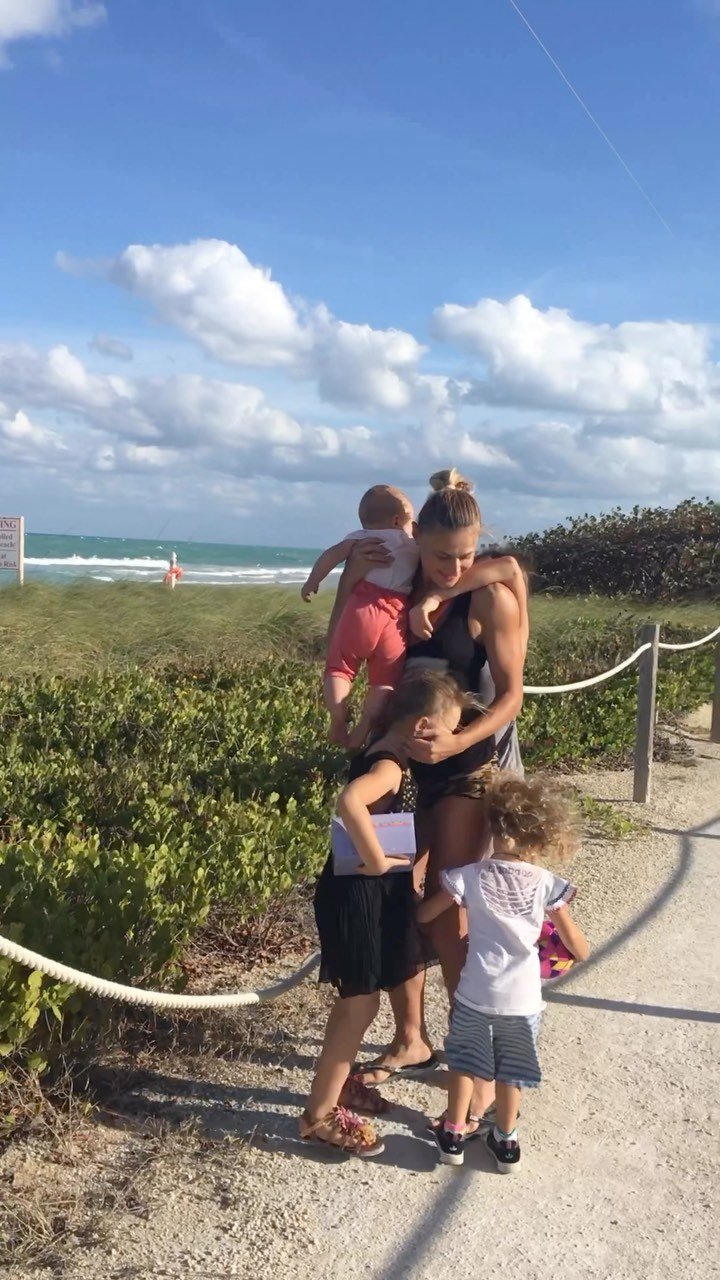 oxana.fit 게시물 이미지: I’m a #singlemother of 4 #kids and this is my...