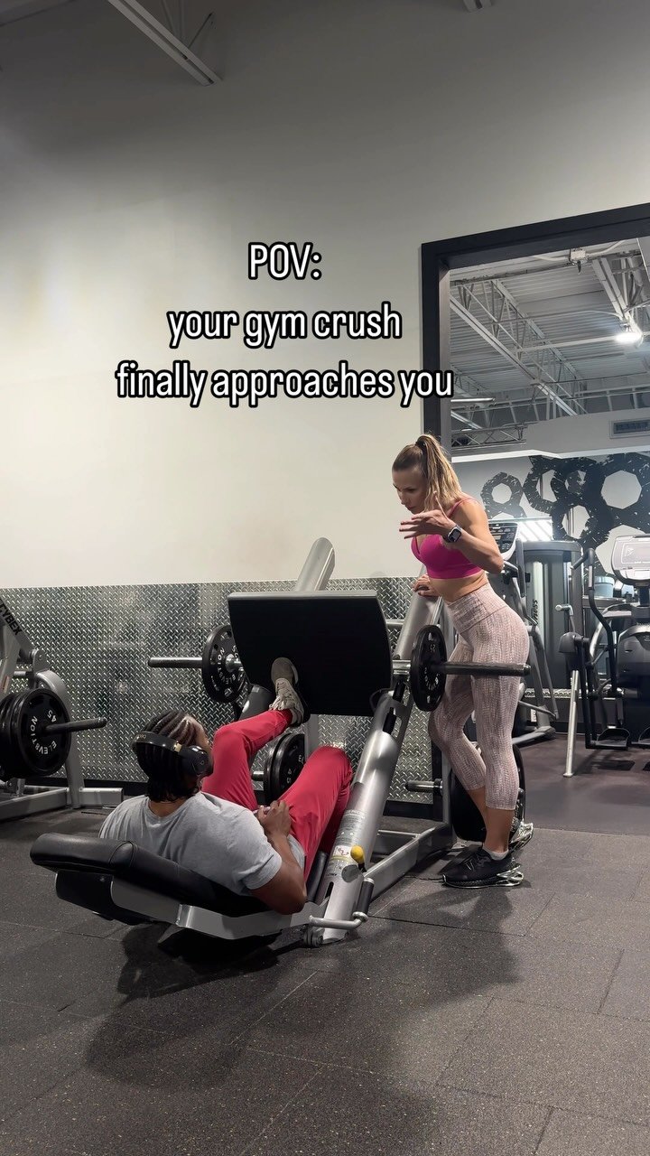 oxana.fit 게시물 이미지: POV:
your gym crush finally approaches you …...