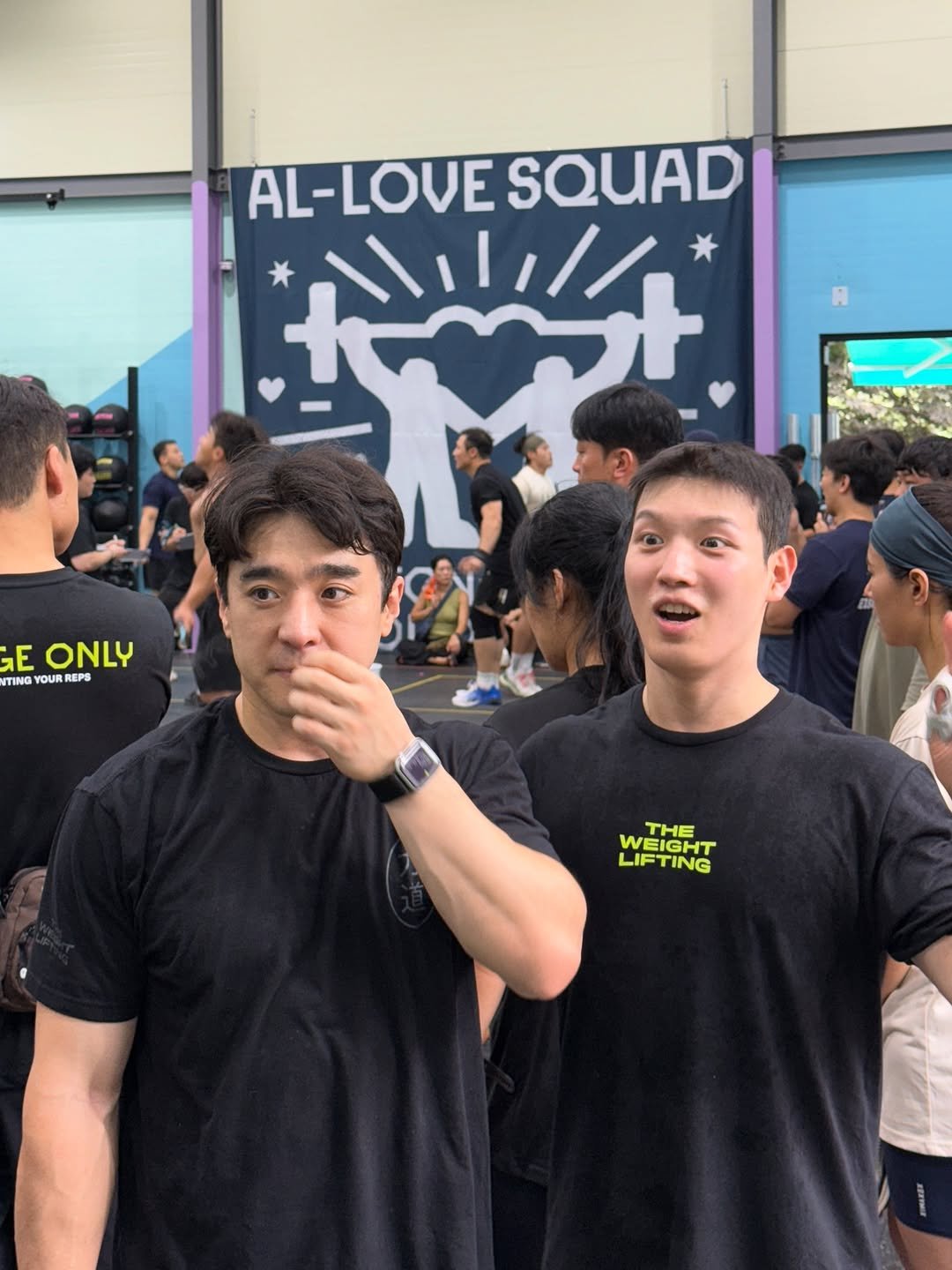 Photo shared by Walking Legacy on September 11, 2025 tagging @mark______mj, @theweightlifting, and @al_love_official. May be an image of 6 people, people standing, activewear and text that says 'AL-LOVESQUAD AL-LOVE SQUAD t 花モキ ΔΕ TING INO DUI YOUR REPS EP THE WEIGHT LIFTING WEIGHT LIFT'.