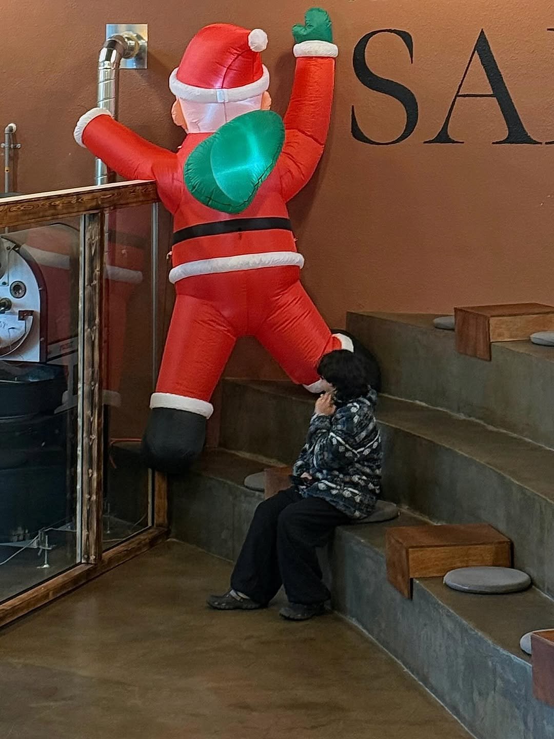 Photo shared by 오윤택/오태기 on December 14, 2025 tagging @ohtaeki_official. May be an image of tinsel, balloon, snowman and text.