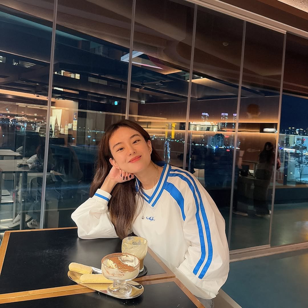 Photo by 여니 on October 09, 2025.