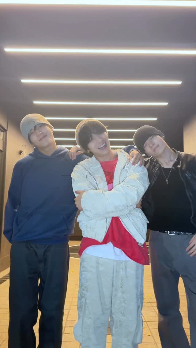 p_rocky 게시물 이미지: ROCKY X WHIB 🌸 포에버 에버 챌린지
이제 여러분 차례예요 💜

라키 X...