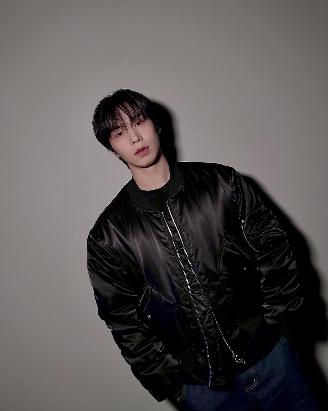 Photo by 라키 on November 01, 2025. May be an image of bolo tie.