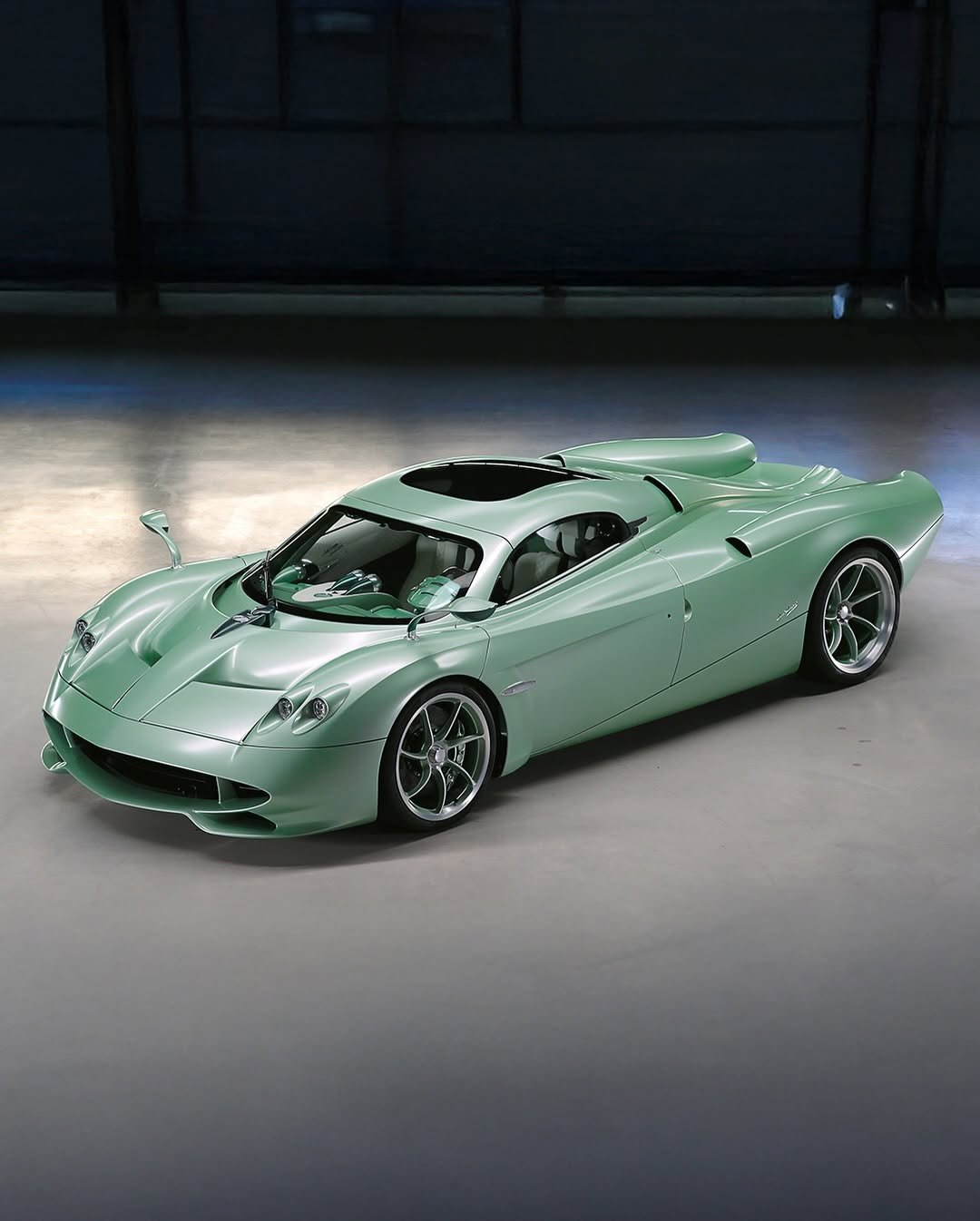 paganiautomobili 게시물 이미지: “Every Pagani is born to translate into matter...
