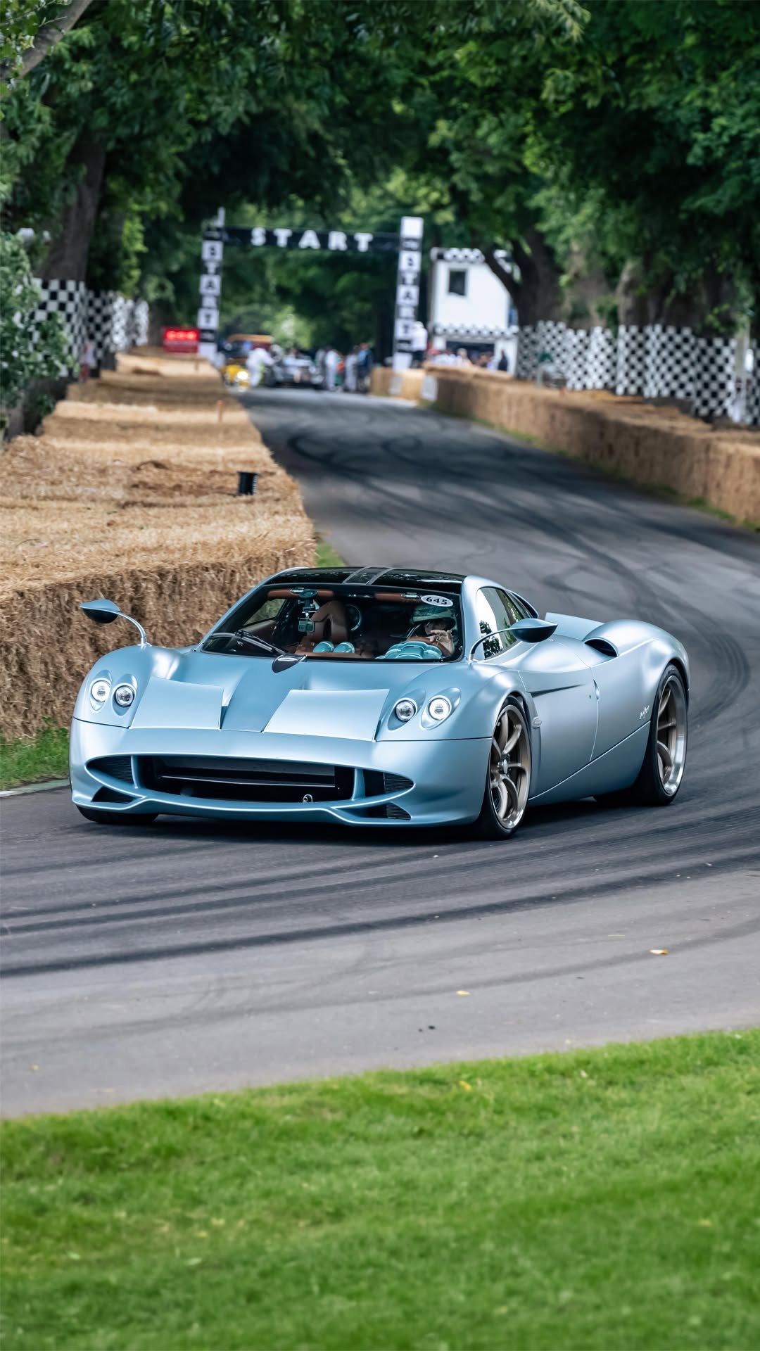 paganiautomobili 게시물 이미지: The Goodwood Festival of Speed ​​is the...