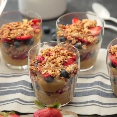 parfait 게시물 이미지: love this vegan parfait recipe! Follow...