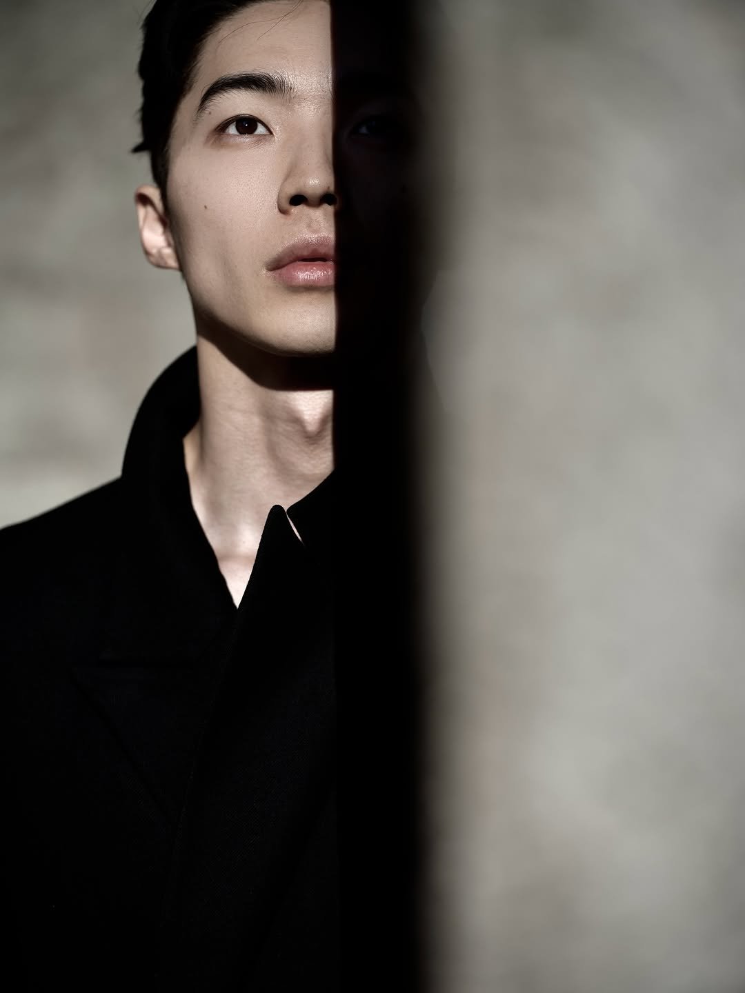 Photo shared by 박유리 / YURI PARK on February 16, 2026 tagging @vnymodels, @esteementertainment, and @nomadmgmt_west. May be an image of one or more people, overcoat and text.