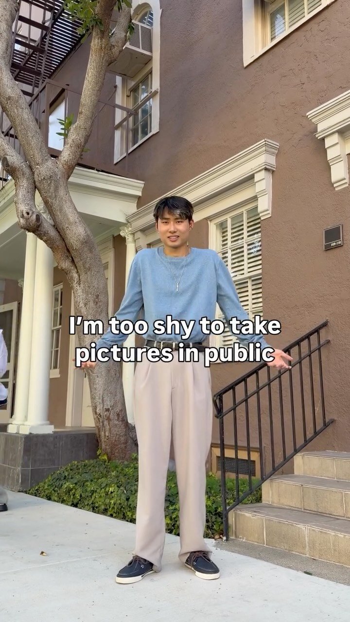 park_yury 게시물 이미지: Too shy to take pictures in public huh?