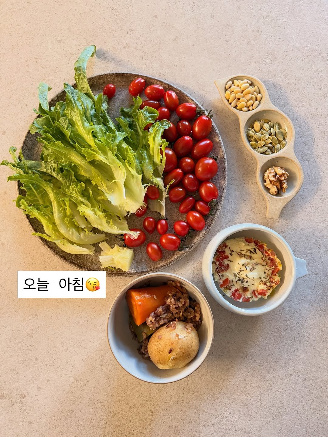 parkjihye7702 게시물 이미지: 드디어 소식 전해드려요🥰
그동안 잘 지내셨지요?
하고싶은 말은 늘 머릿속에...