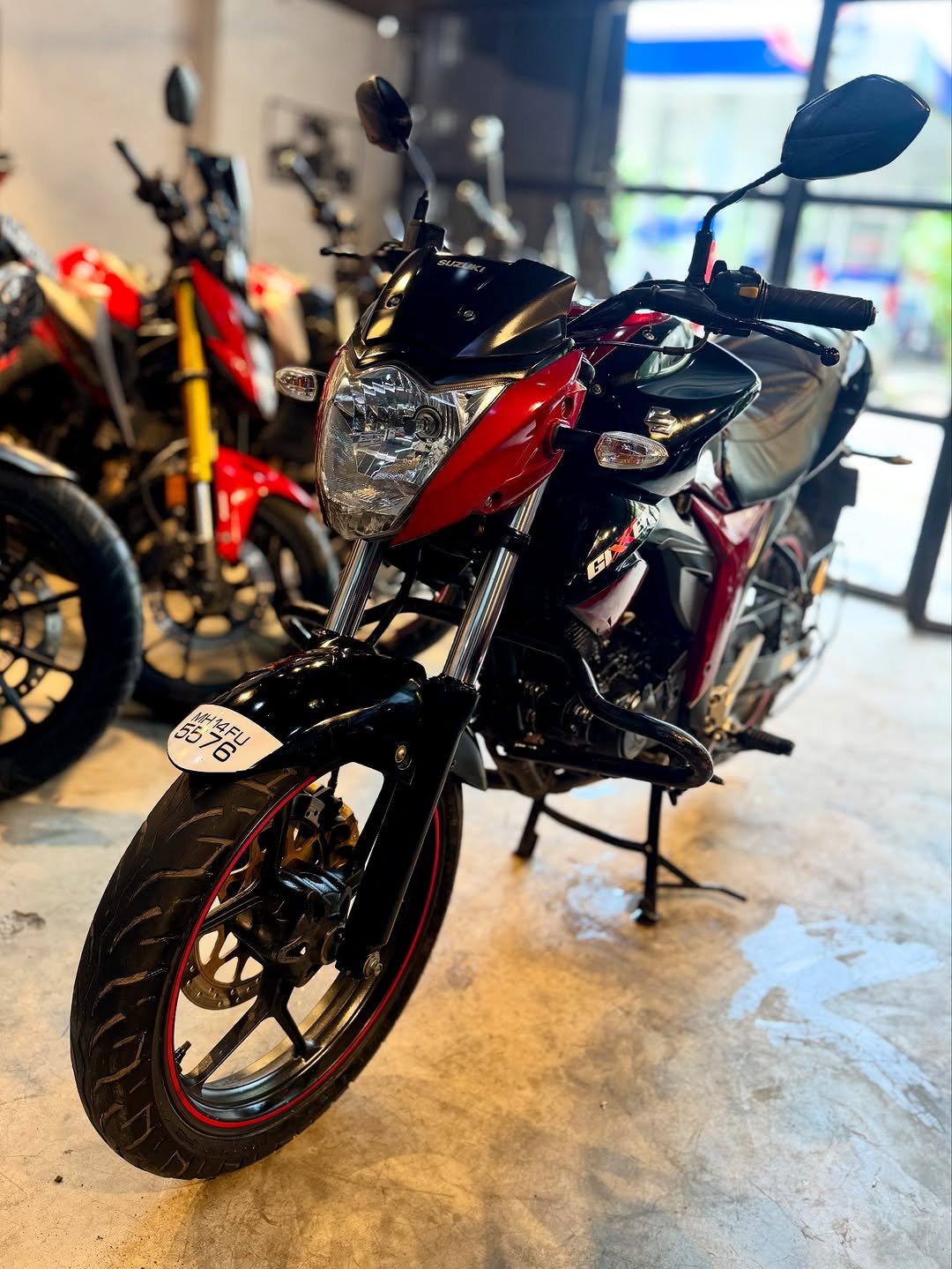 Photo by Parshwa Auto on August 30, 2025. May be an image of dirt bike, motorcycle, scooter and text.