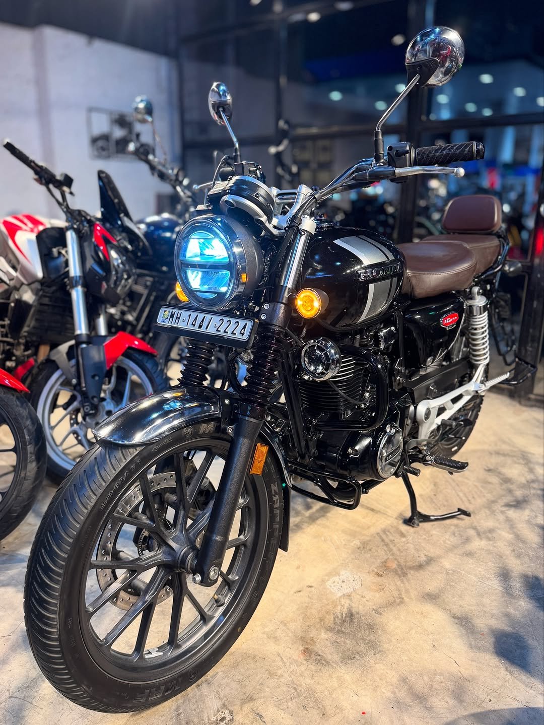 Photo by Parshwa Auto on September 02, 2025. May be an image of motorcycle and text.