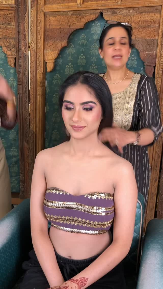 parulgargmakeup 게시물 이미지: My Stunner in making .. Part 1❤️

MUA :...