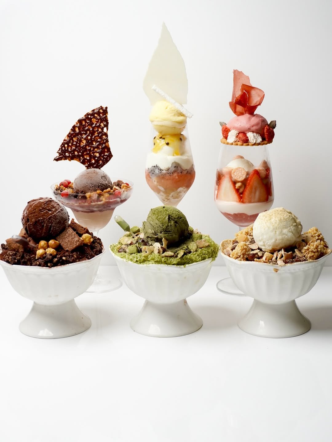 Photo by 이 상화 on April 15, 2026. May be an image of ice cream, chocolate mousse, pastry and text.