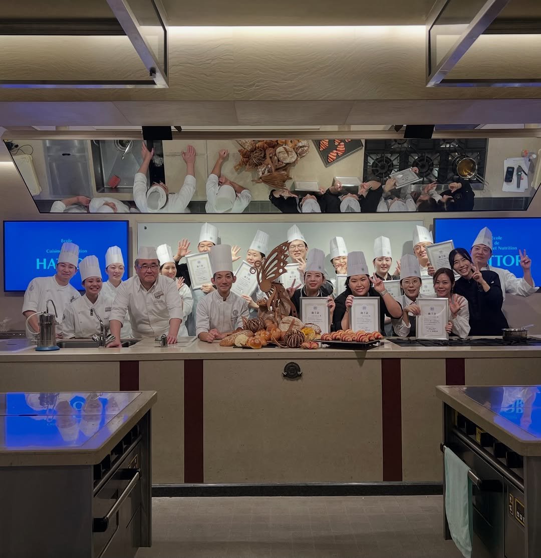 Photo by 이 상화 on November 28, 2025. May be an image of text.