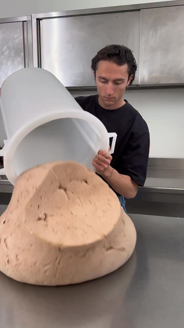 pastrychef_am 게시물 이미지: Un buongiorno with a moka nuvolina...