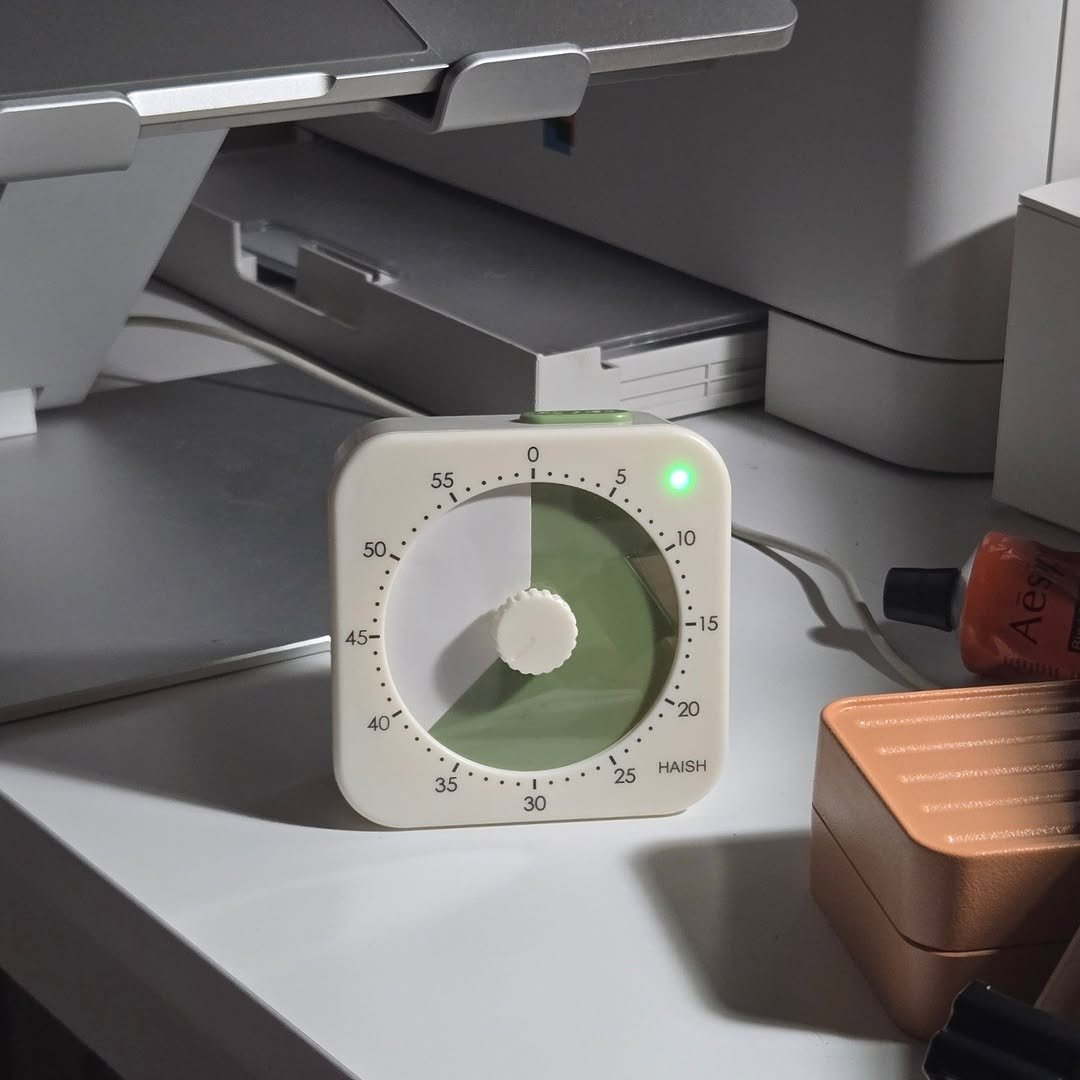 Photo shared by 변리사 식별력 취득중 on March 30, 2026 tagging @haish.kr. May be an image of socket, thermostat, printer, timer, projector and text.