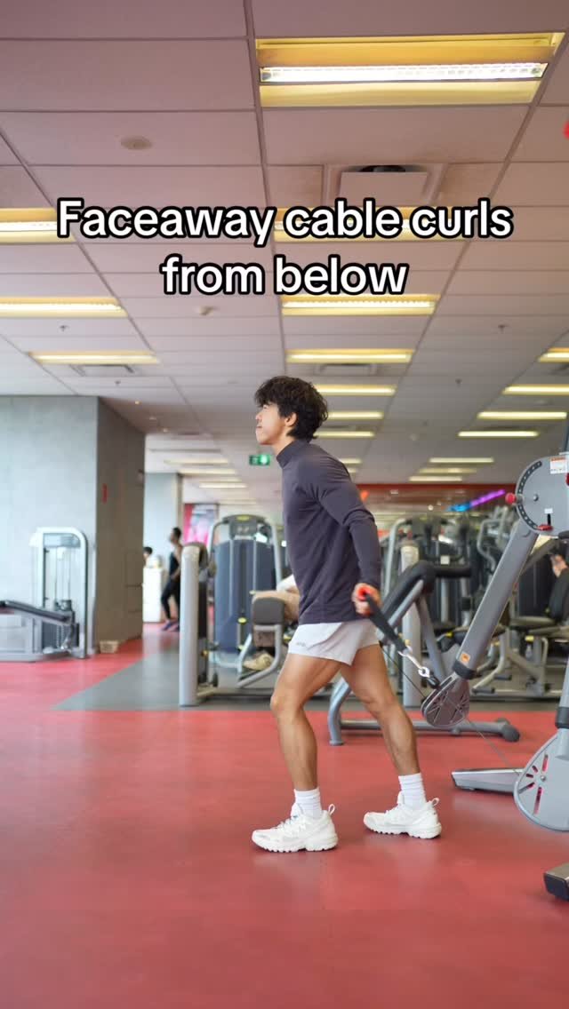 pathradecha 게시물 이미지: Heres how to do Faceaway cable curls properly...