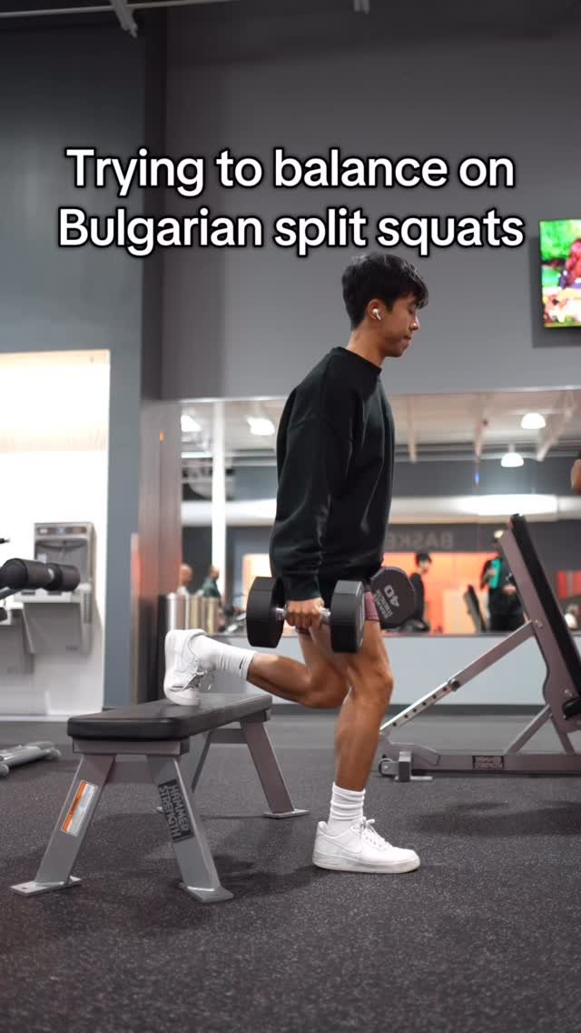 pathradecha 게시물 이미지: If you re struggling to balance on dumbbell...