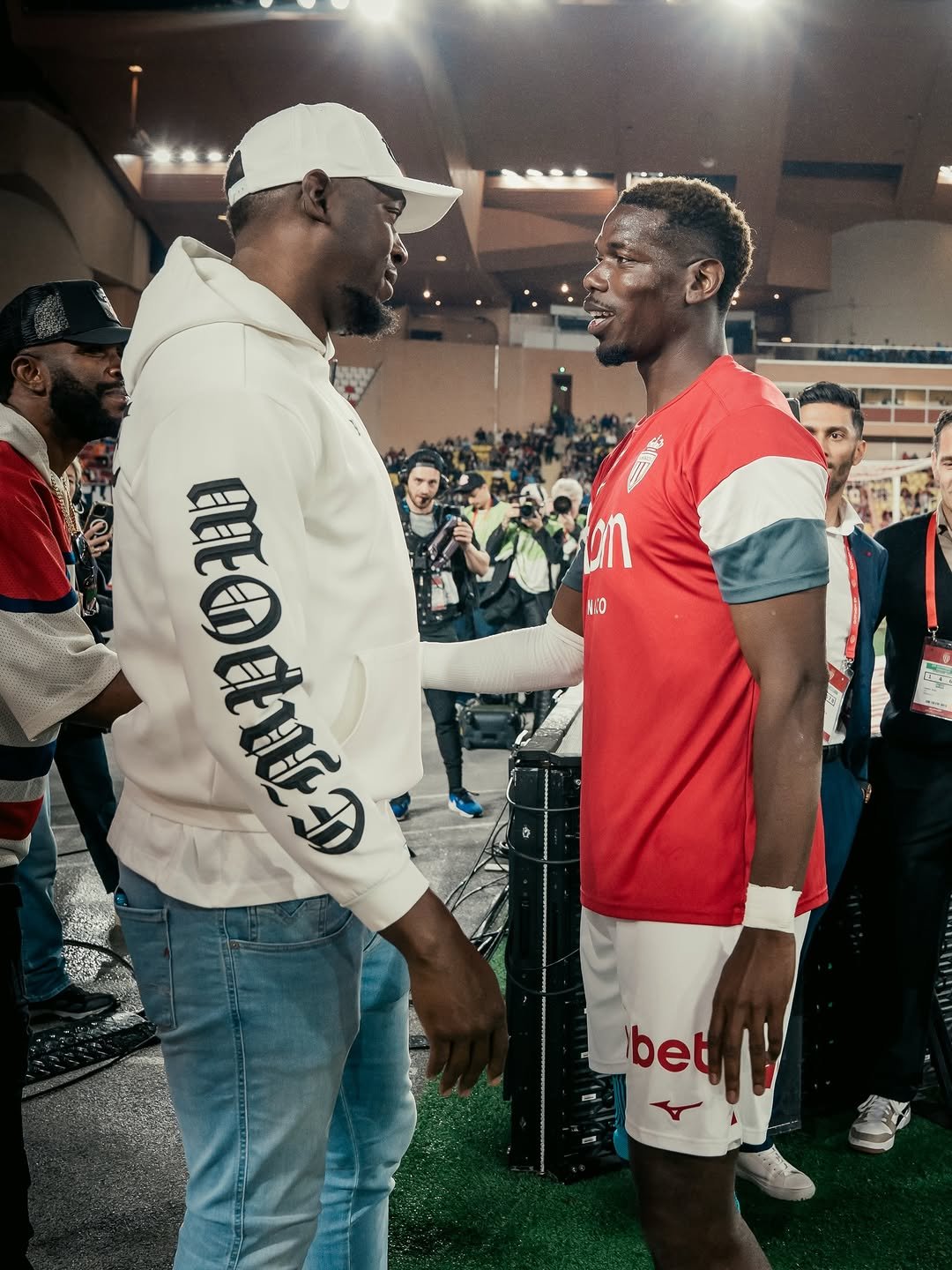 paulpogba 게시물 이미지: +3 👋🏽