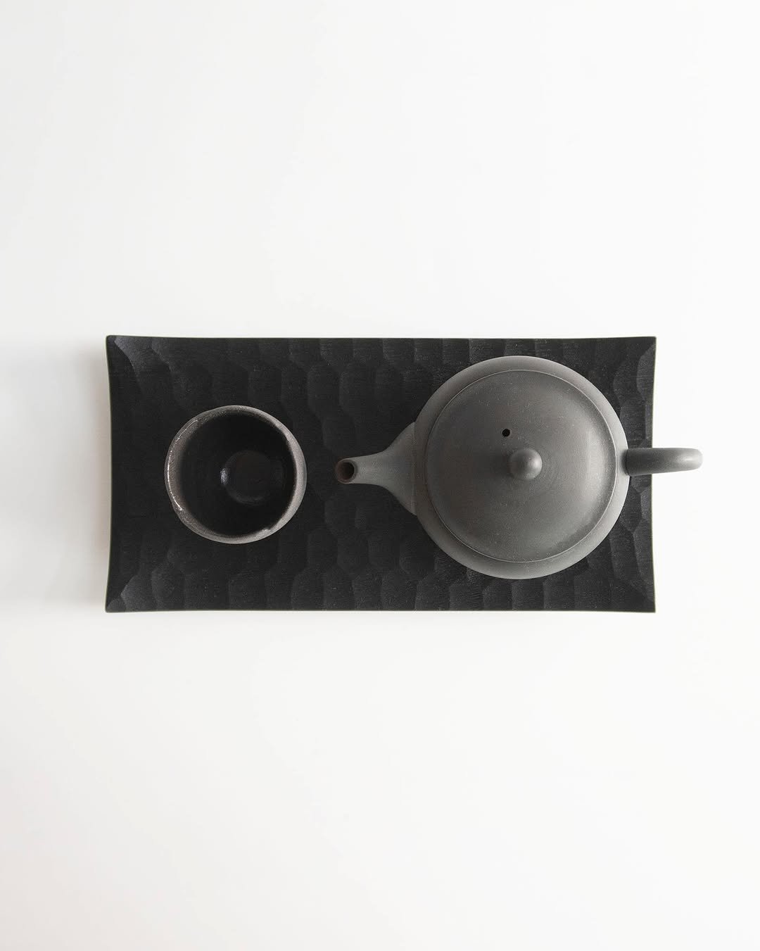 pause.seoul.official 게시물 이미지: ㅣN E W
· 시도아카이브 〔 사각 트레이 - 월넛, 흑색〕
덜어냄을 위한 많은...