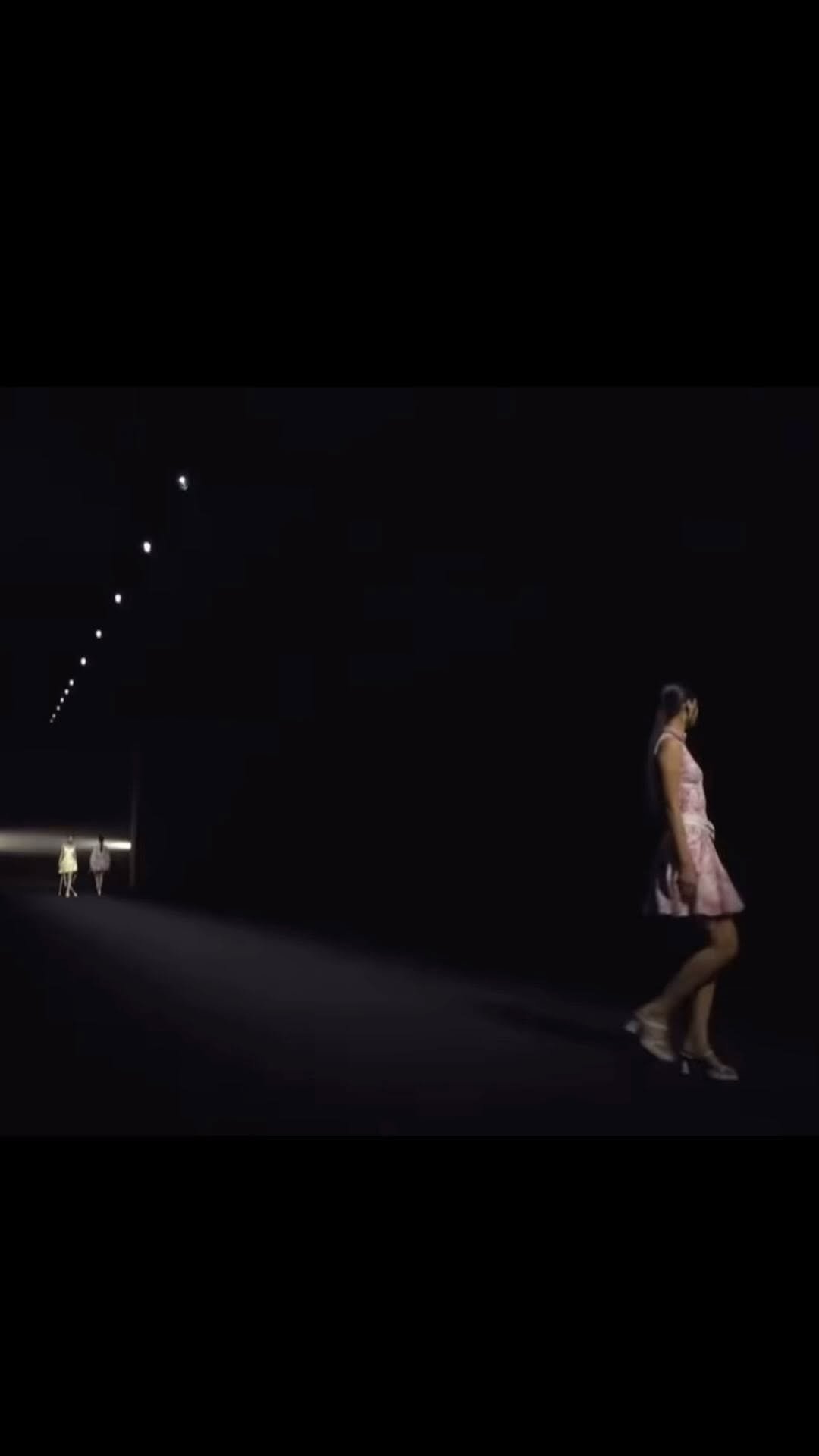 peacerest_ore 게시물 이미지: @doucan_official #09년생 #15yearsold #YG-K모델 #ootd