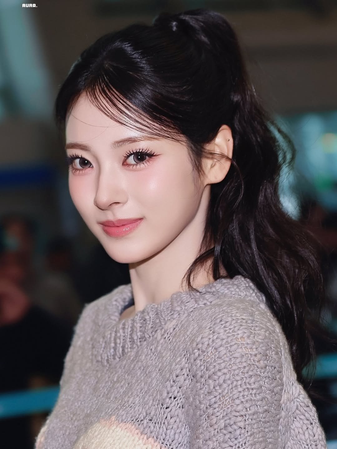 Photo shared by 이나 | Ena on November 24, 2025 tagging @enathin9. May be an image of one or more people, hair, top and text.