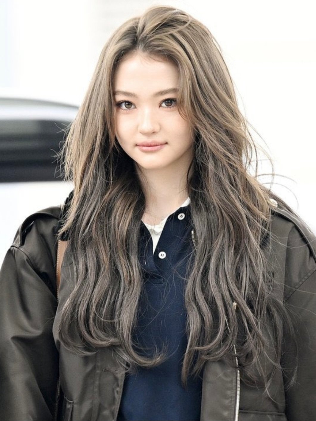 Photo shared by 이나 | Ena on November 25, 2025 tagging @enathin9. May be an image of one or more people, hair, top and text.