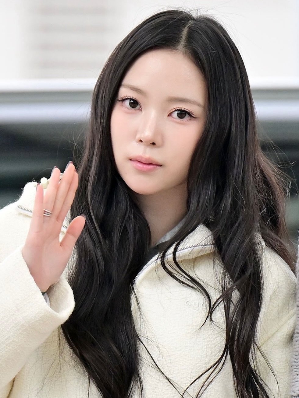 Photo shared by 이나 | Ena on November 25, 2025 tagging @enathin9. May be an image of one or more people, hair and text.