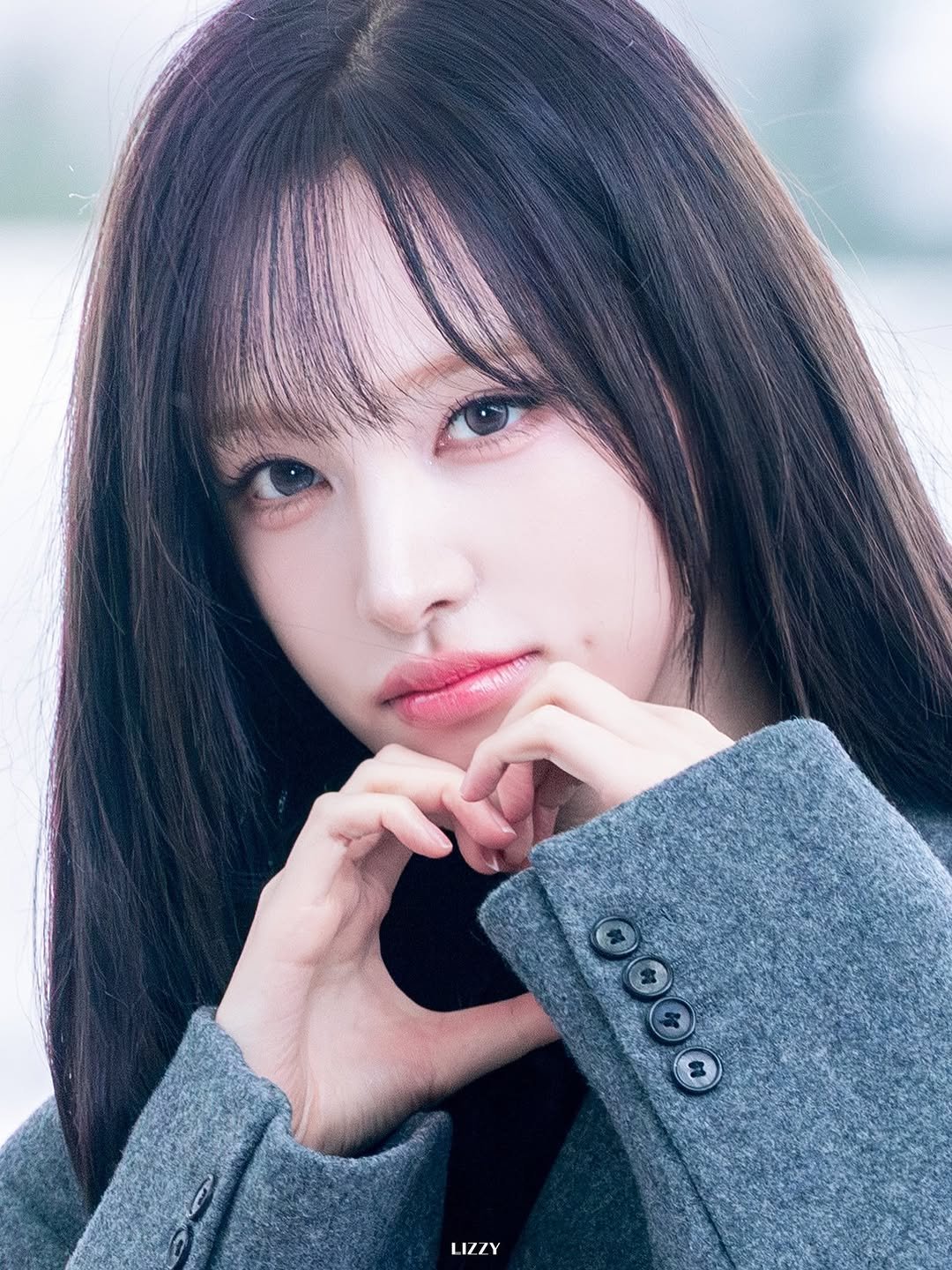 Photo shared by 이나 | Ena on January 09, 2026 tagging @enathin9. May be an image of one or more people, hair and text.