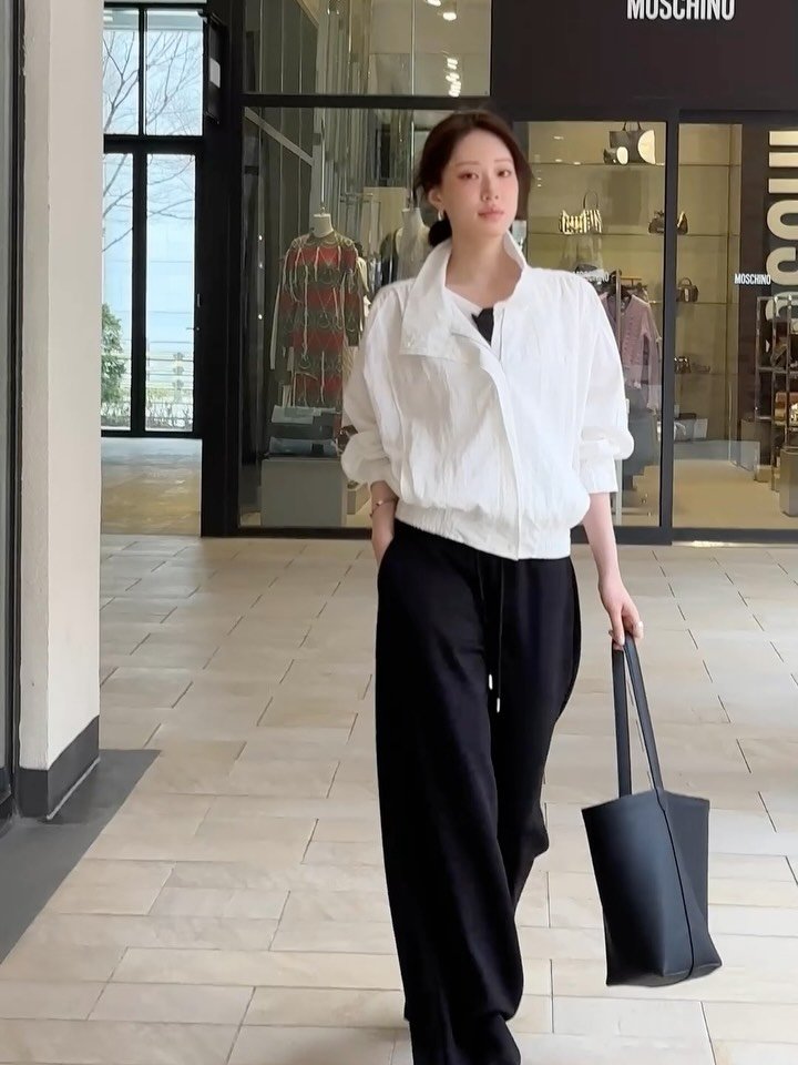 pecan000 게시물 이미지: 문의 : 28인치 라지인데 맞을까요?
답변 : 네 허리 여유 있고 6677 붙는데...