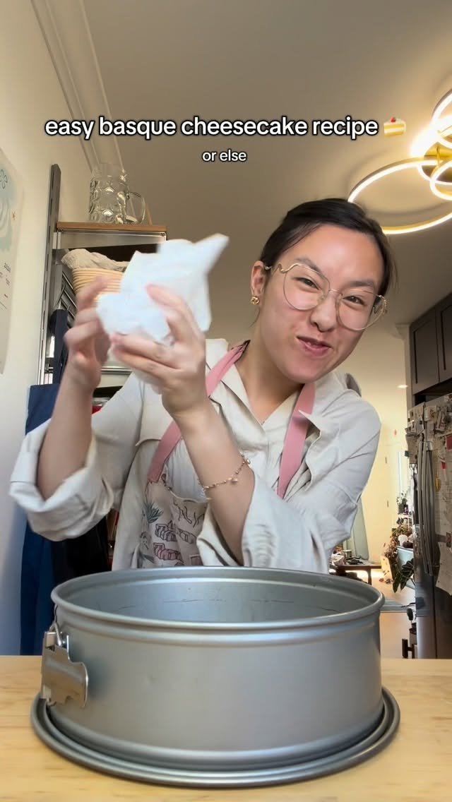 peggy_shoo 게시물 이미지: BASQUE CHEESECAKE RECIPE ⬇️🧀🎂

i’m basque-ing...