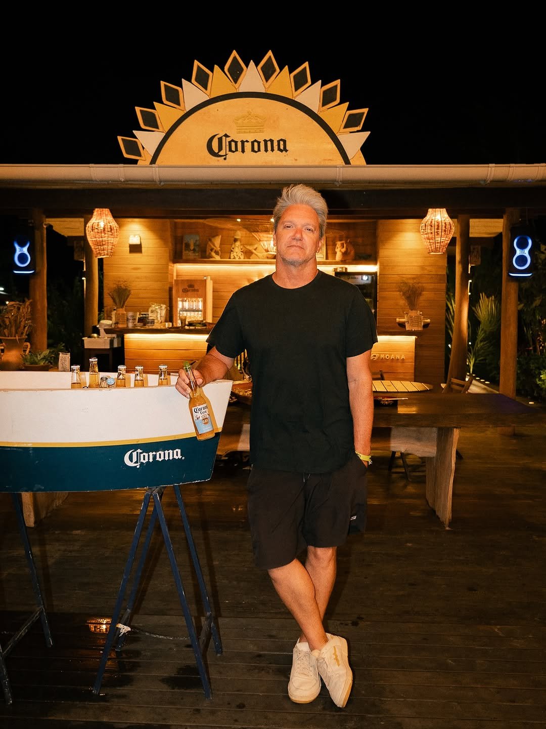 Photo by Pedro Burckauser in Moana Noronha with @wsl, @peopleontour, and @casaneuronha.