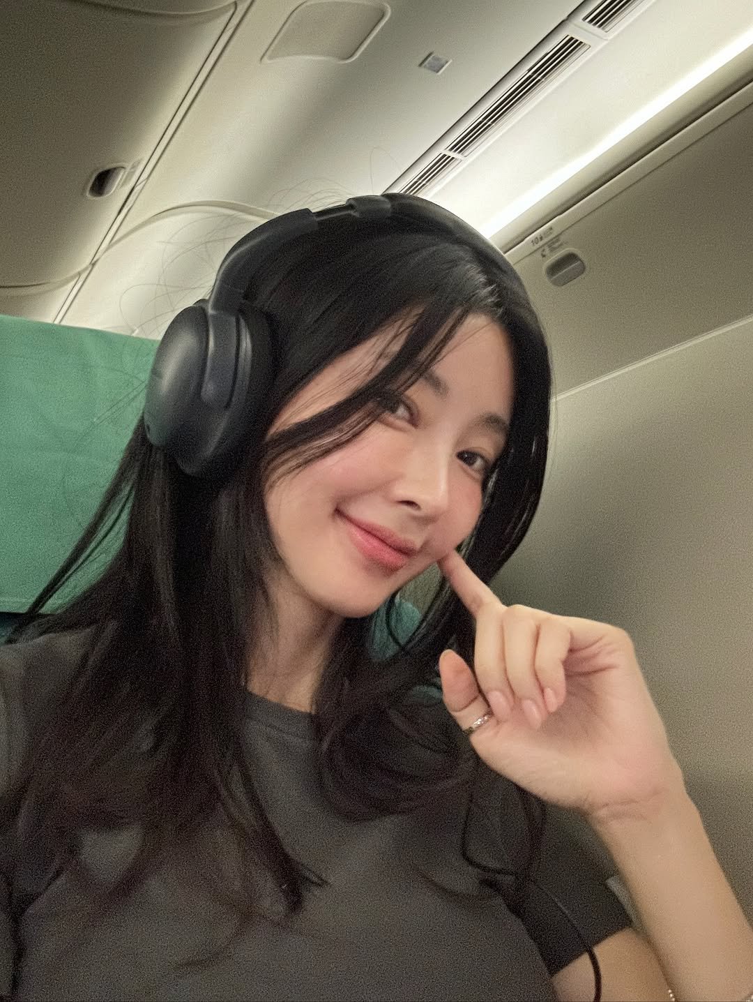 Photo by 박나래 on September 24, 2025. May be an image of 1 person, bus and text.