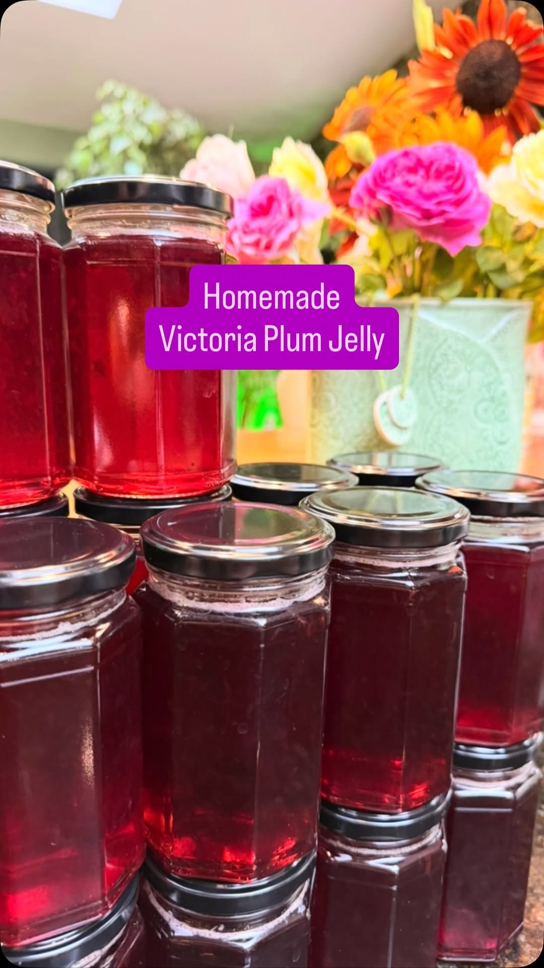 petitepeonys 게시물 이미지: Busy day today at GCHQ, picked the plums...