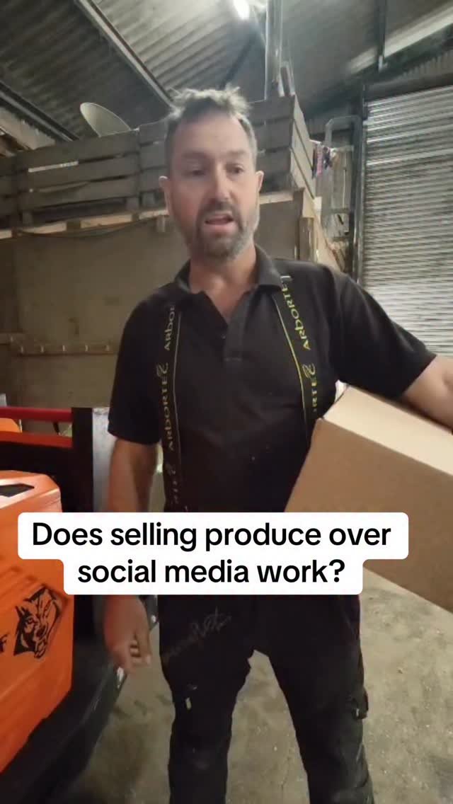 petitepeonys 게시물 이미지: Does selling produce over social media work?...