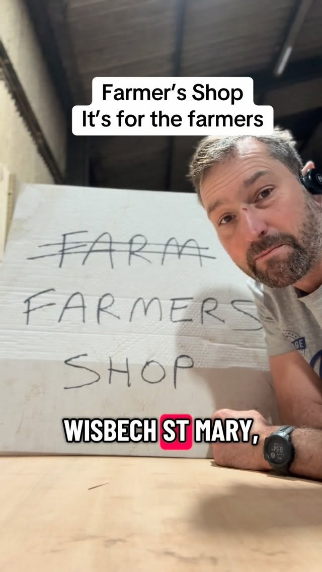 petitepeonys 게시물 이미지: Farmer’s Shop
It’s for the farmers @xo_sophwheatley_xo