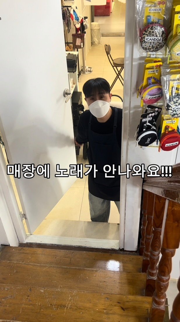 petmax_official 게시물 이미지: 내가 해볼게..!!

#펫막스 #강아지 #노래 #개모차 #릴스맛집