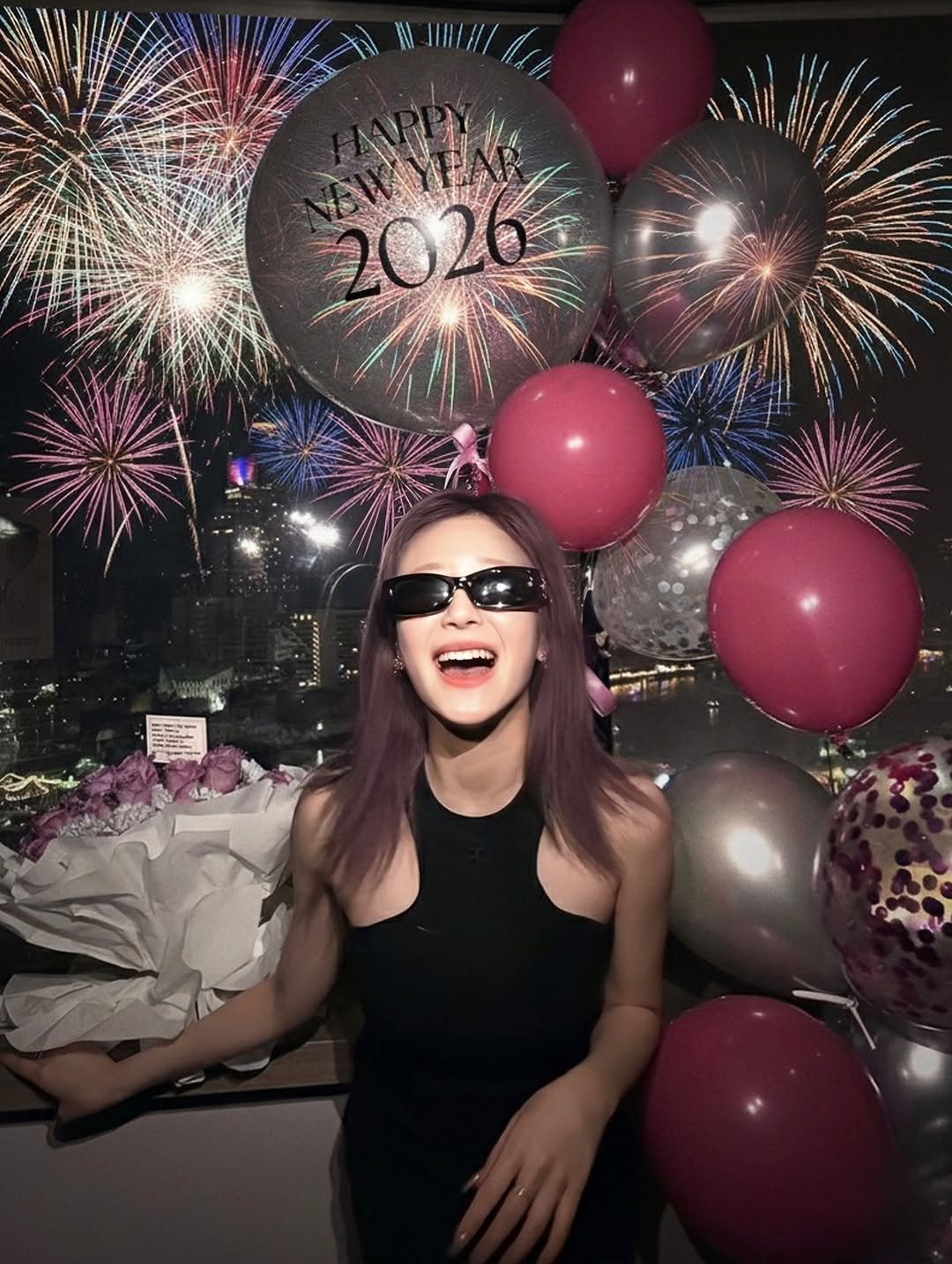 Photo shared by BABYMONSTER PHARITA 파리타 FANPAGE on January 16, 2026 tagging @babymonster_ygs. May be an image of balloon, sparkler, fireworks and text.