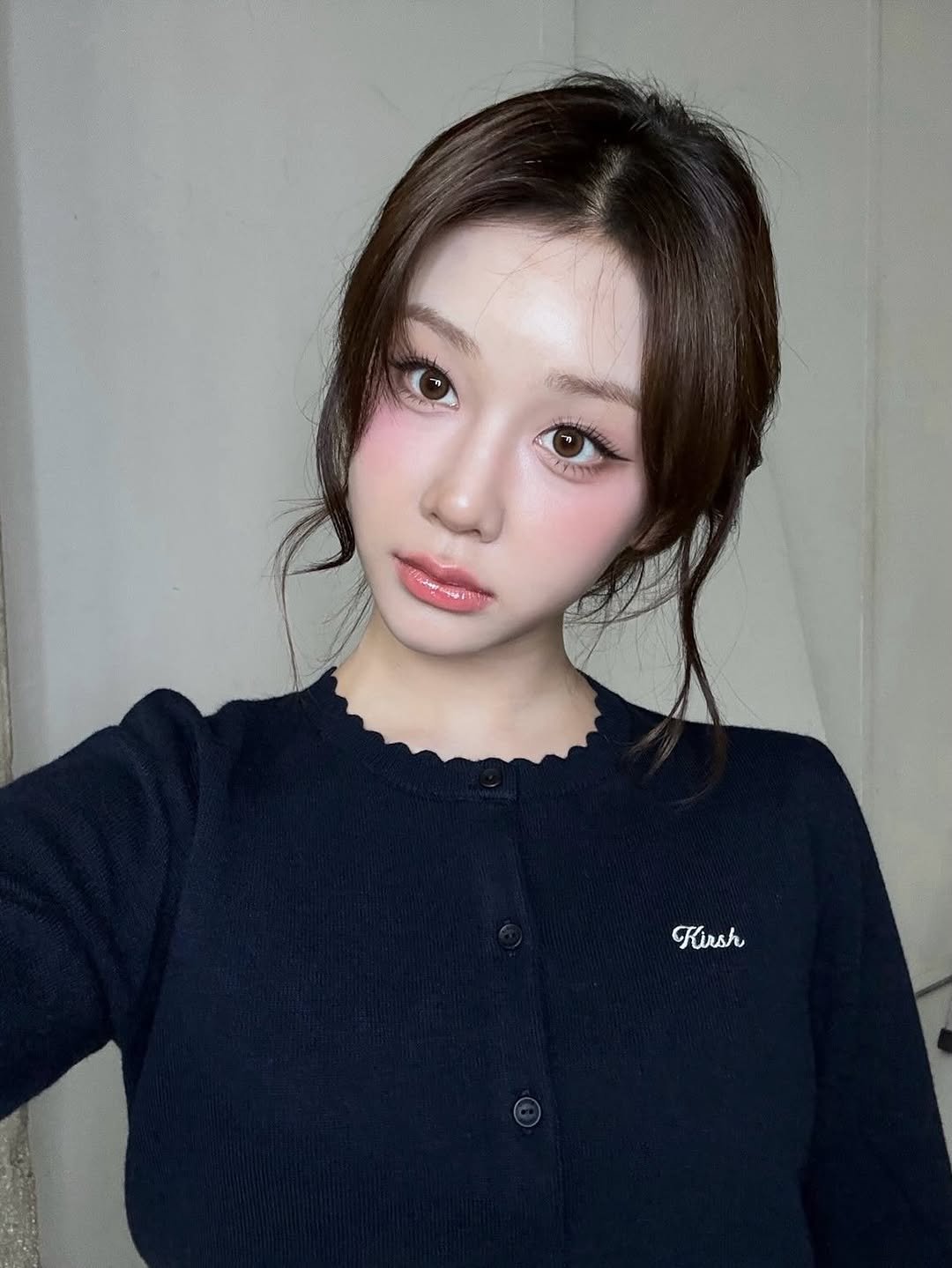 pharita.babymonster 게시물 이미지: 🫧🫐
