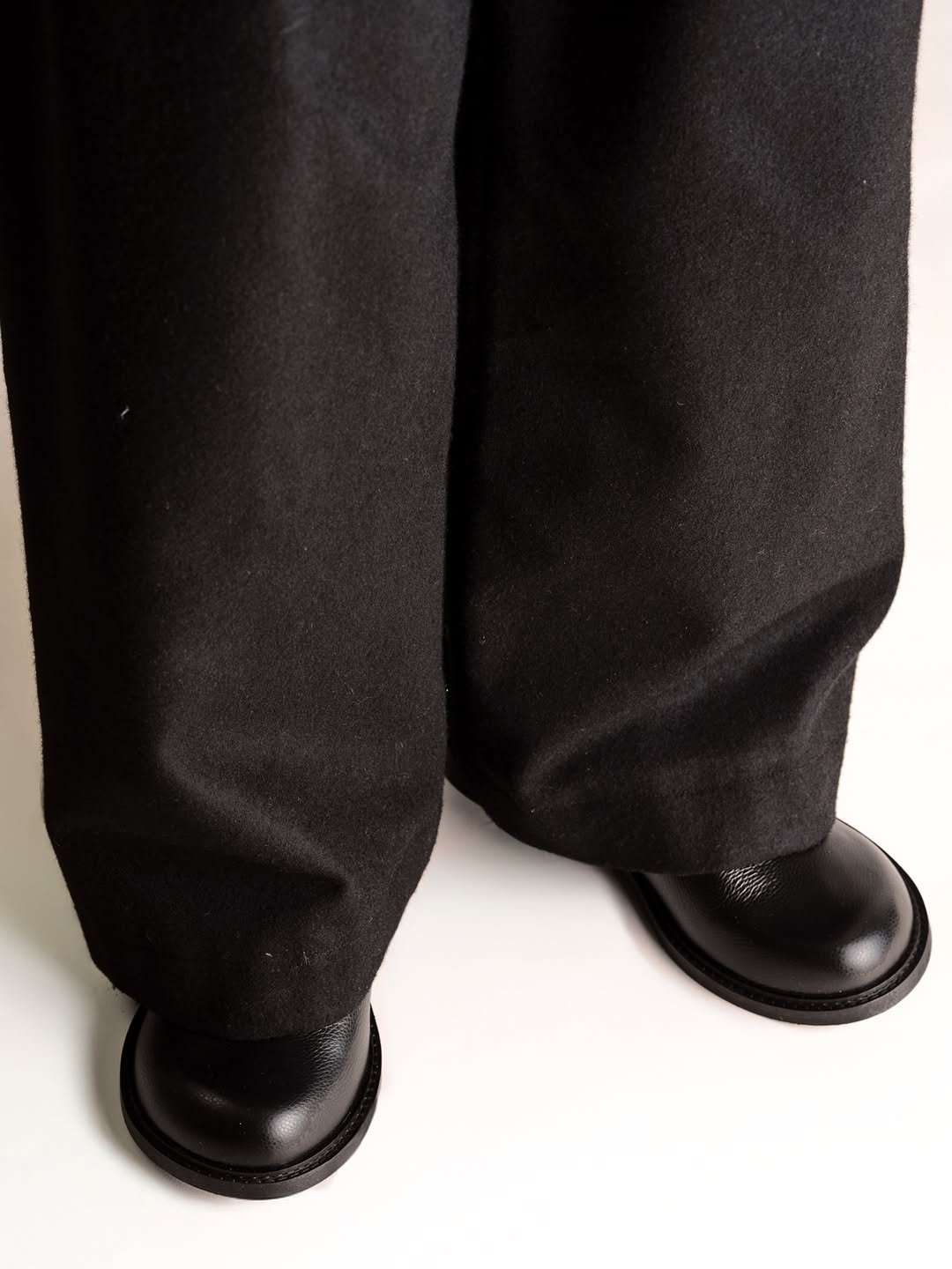 phileoparis 게시물 이미지: 073 - DERBY (Pebble Leather, Black) is...